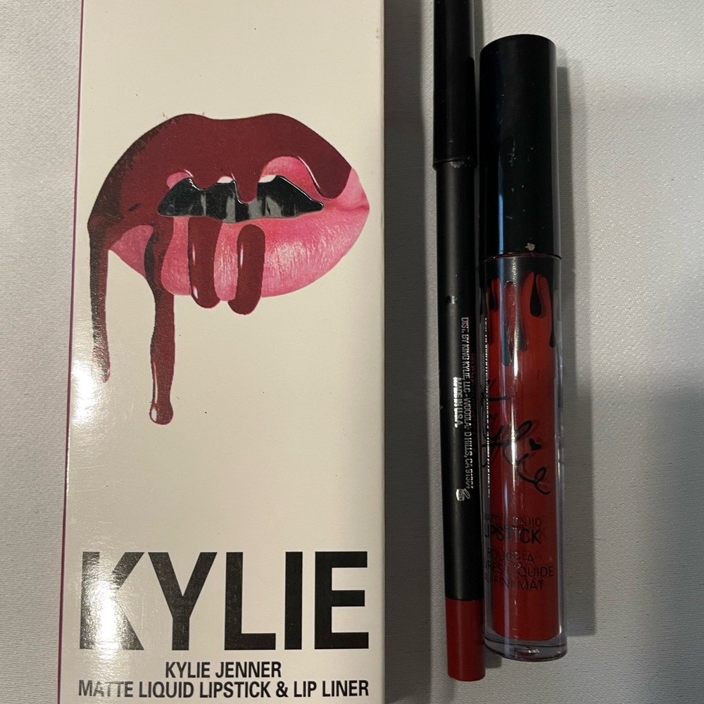 Matte Liquid Lipstick & Lip Liner - Red